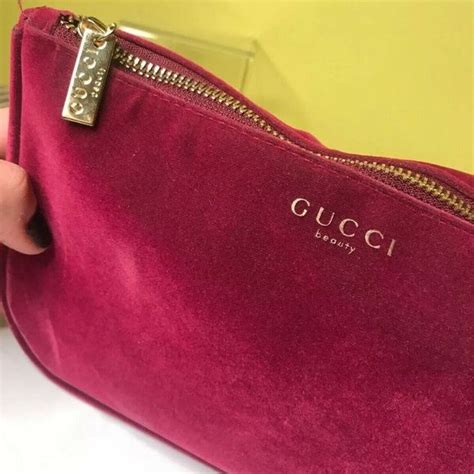 gucci make-up bag|gucci makeup bag pink velvet.